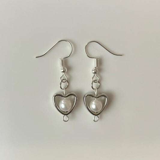 heart pearl earrings